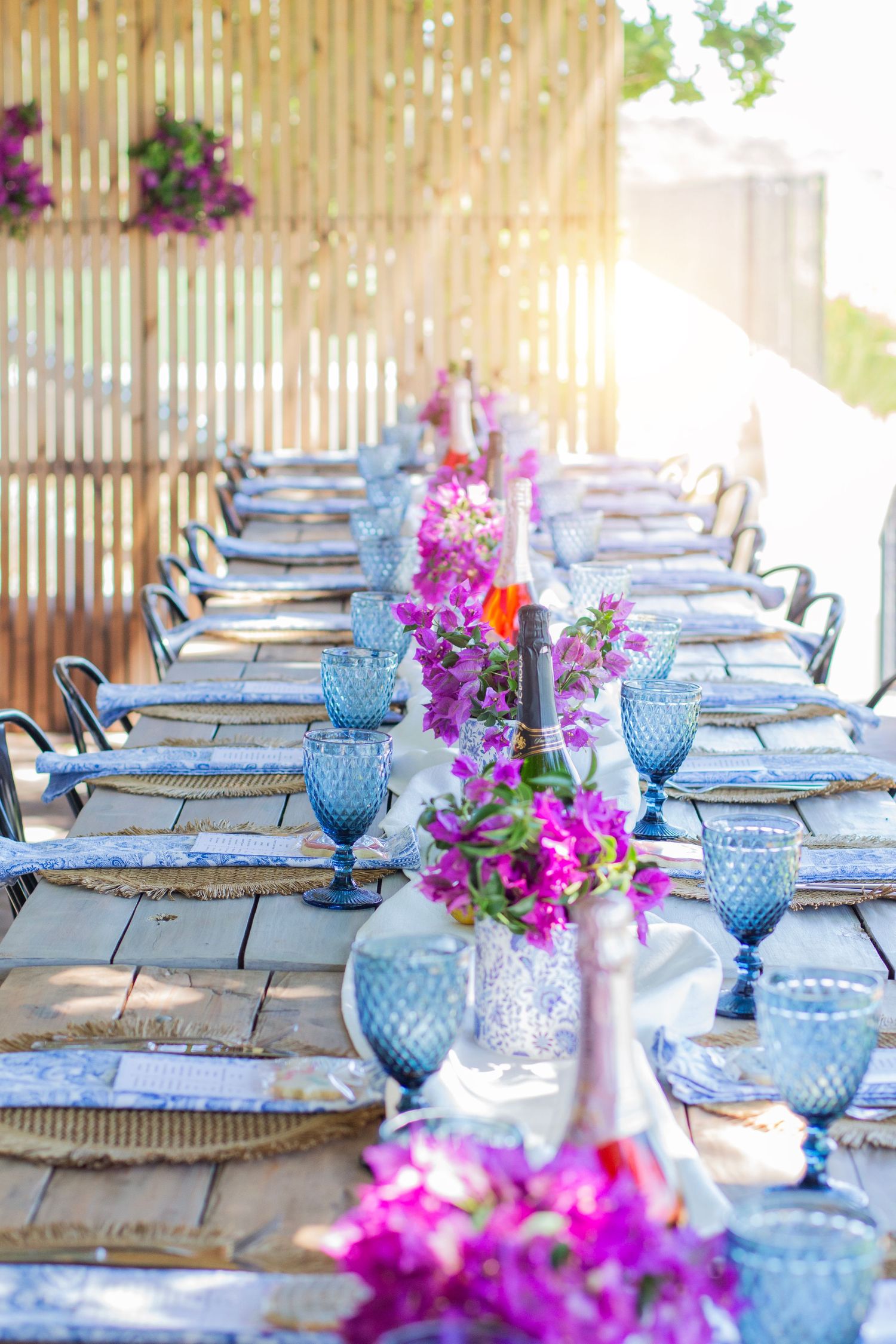 Cape Town lifestyle photographer Chanelle Gordon captures authentic, warm, and candid moments. Specializing in family, couples, matric