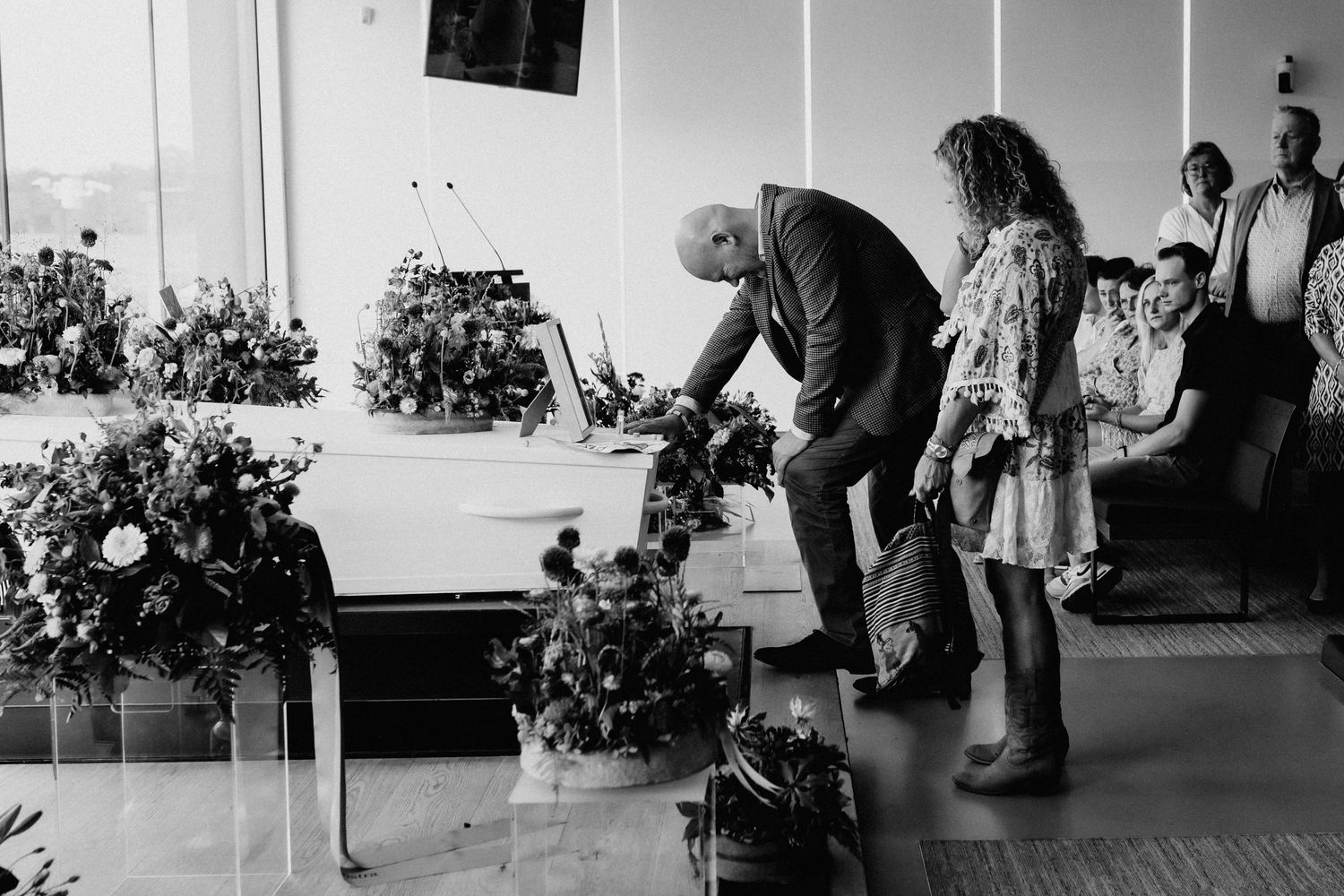 uitvaartfotograaf
afscheidsfotograaf
rouwfotografie
uitvaart reportage
afscheidsreportage
foto’s van de uitvaart
herinneringen na de uitvaar