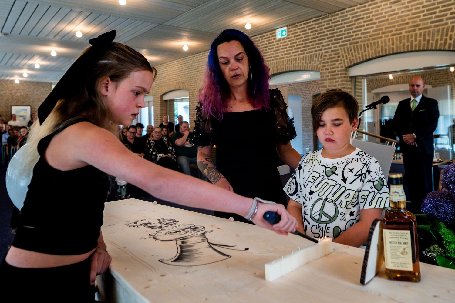 uitvaartfotograaf
afscheidsfotograaf
rouwfotografie
uitvaart reportage
afscheidsreportage
foto’s van de uitvaart
herinneringen na de uitvaar