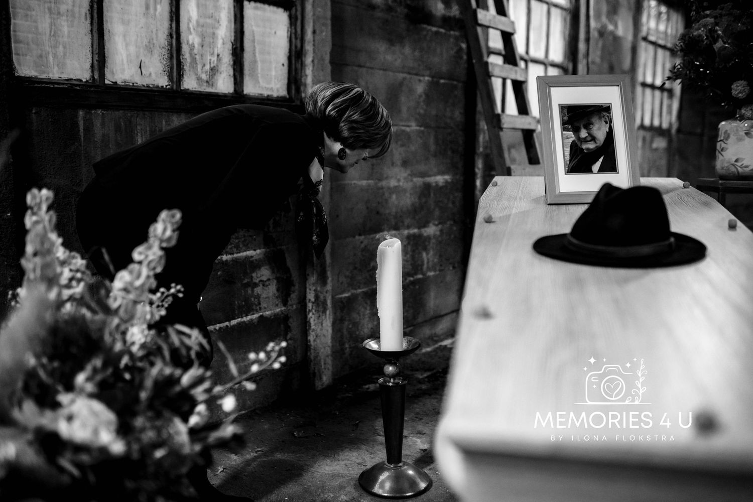 uitvaartfotograaf
afscheidsfotograaf
rouwfotografie
uitvaart reportage
afscheidsreportage
foto’s van de uitvaart
herinneringen na de uitvaar