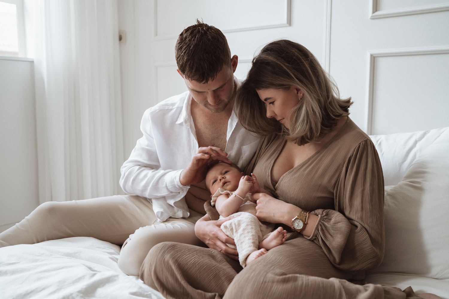 Newborn shoot in Daglight studio