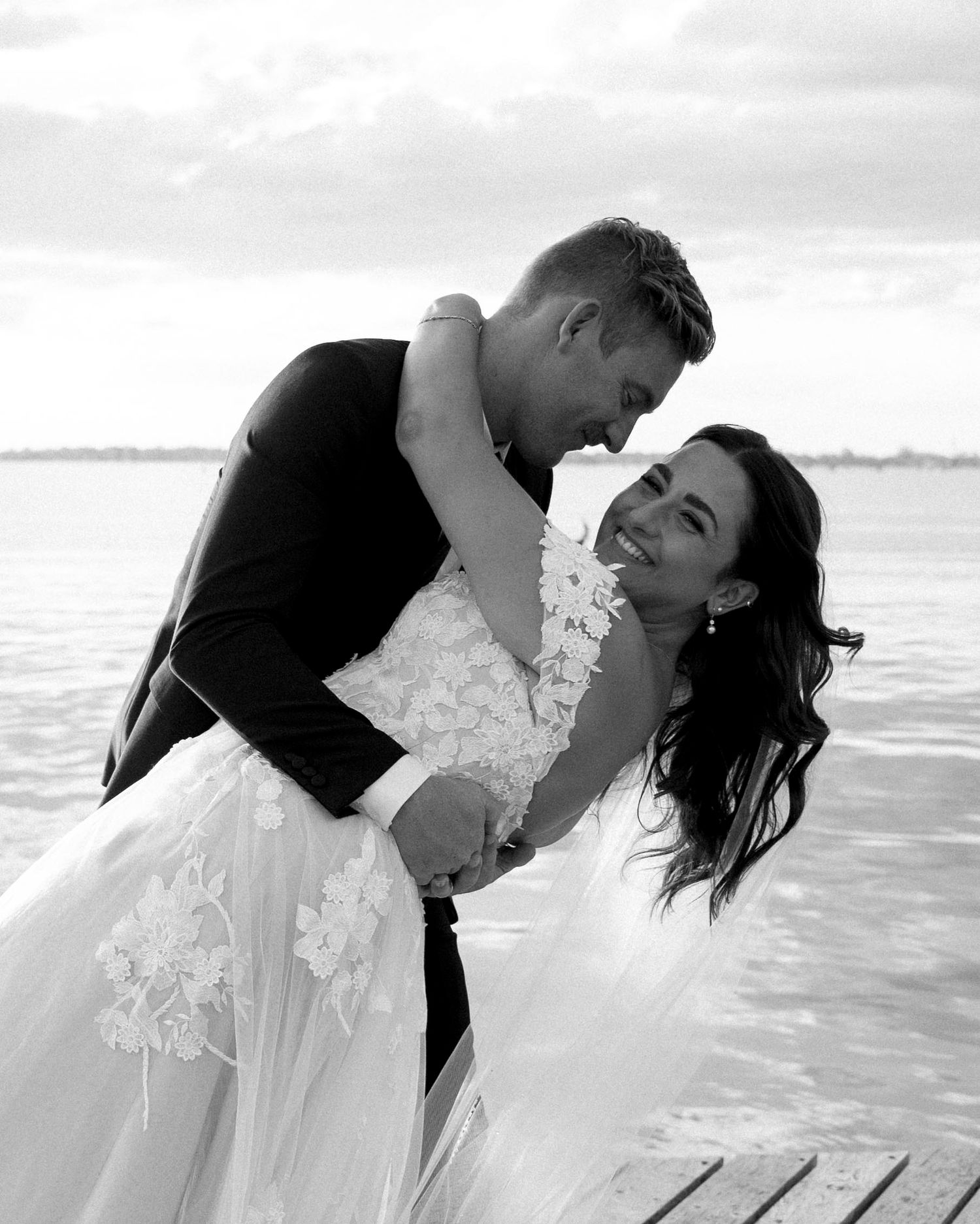 sunset water photo by Darwin wedding photographer – Weddings by Shiv