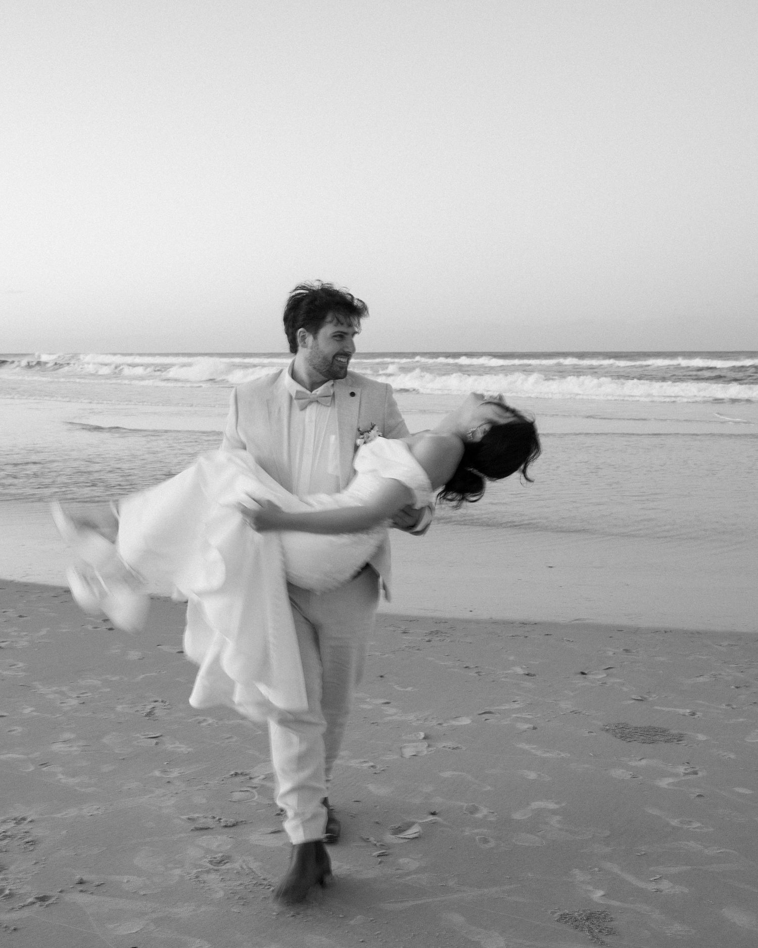 black and white beach photo by Darwin wedding photographer – Weddings by Shiv