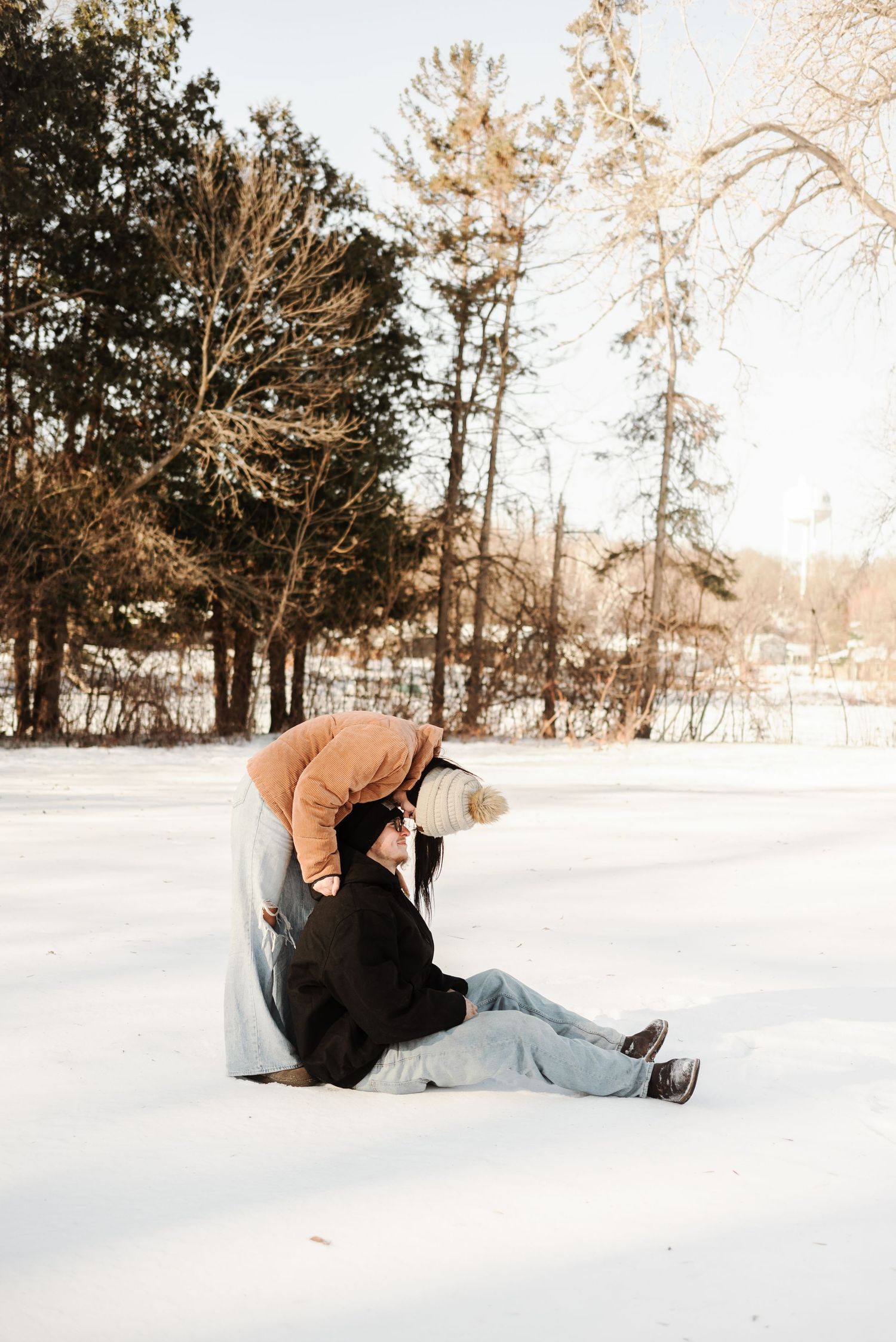 couples photoshoot in the snow in Minnesota
