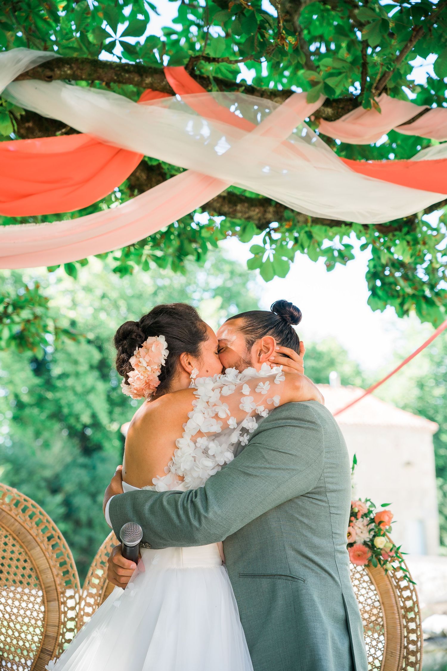 Un Mariage à la décoration « DIY » élégant et coloré