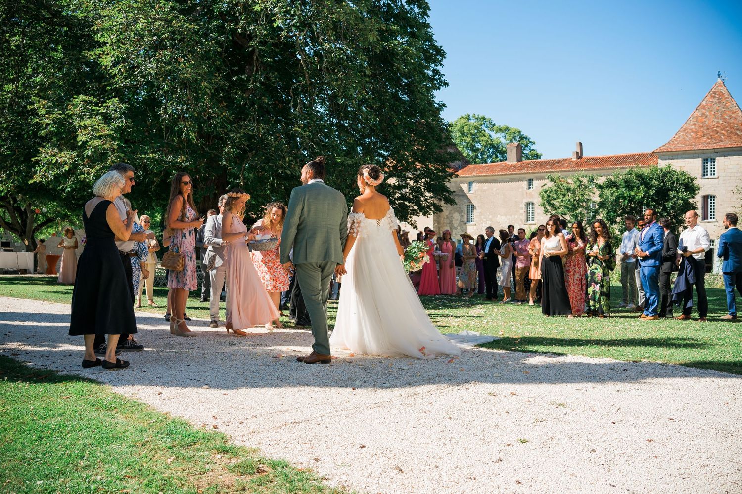 Un Mariage à la décoration « DIY » élégant et coloré