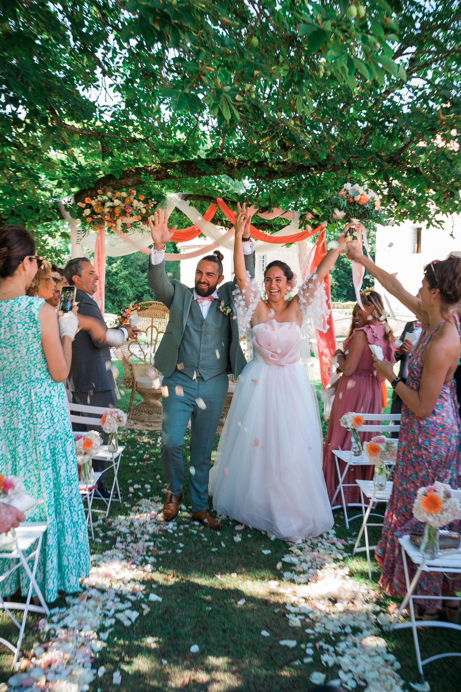 Un Mariage à la décoration « DIY » élégant et coloré