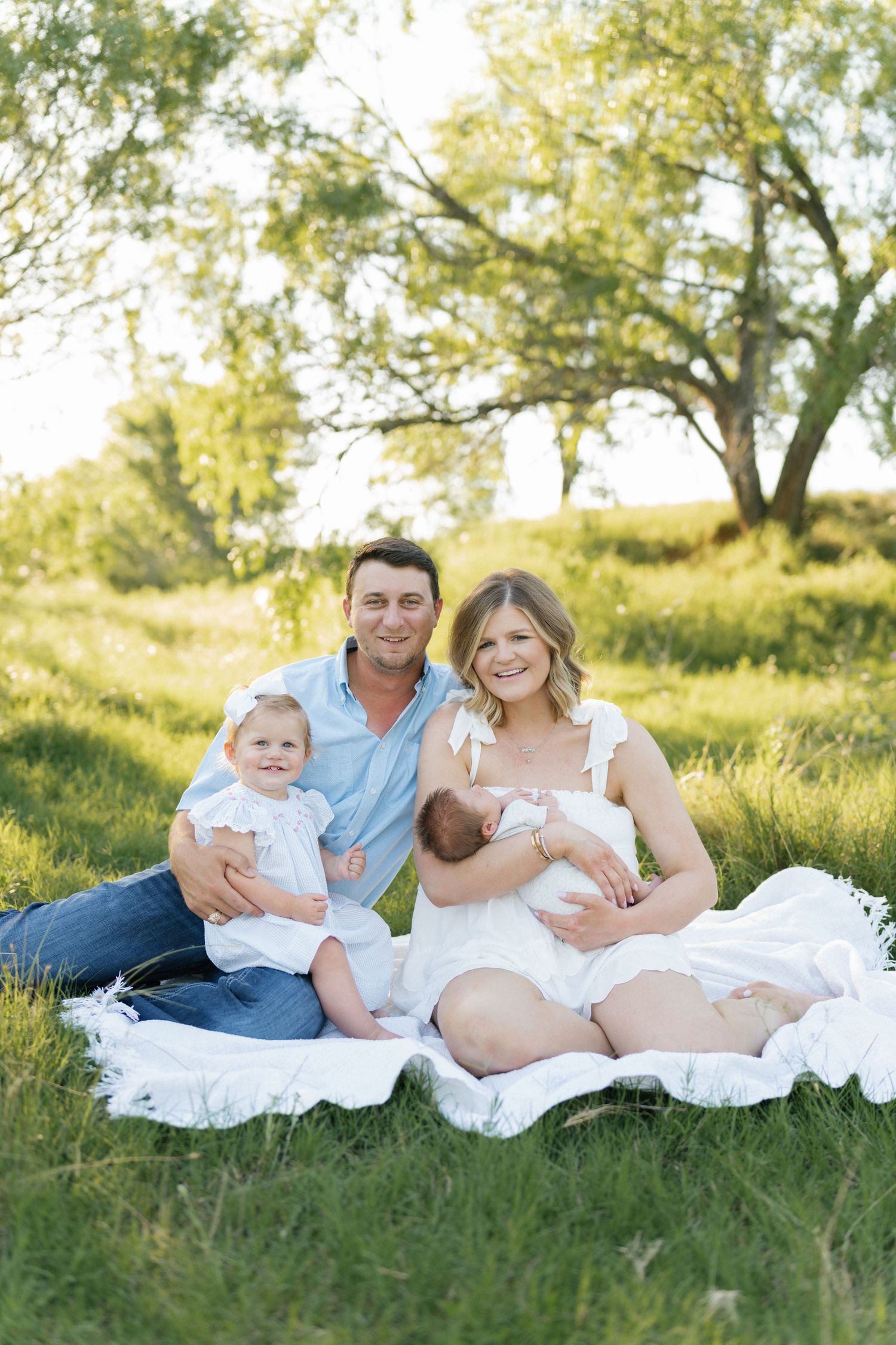 new-braunfels-newborn-photography.jpg