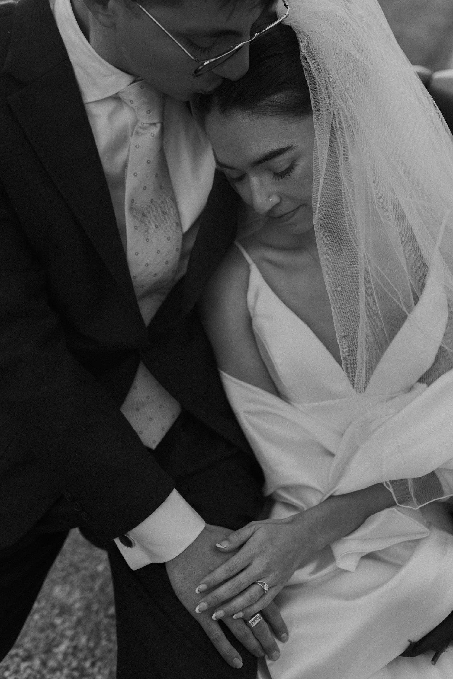 Couple wedding luxury Tuscany wedding Spadaforte venue elopement destination
