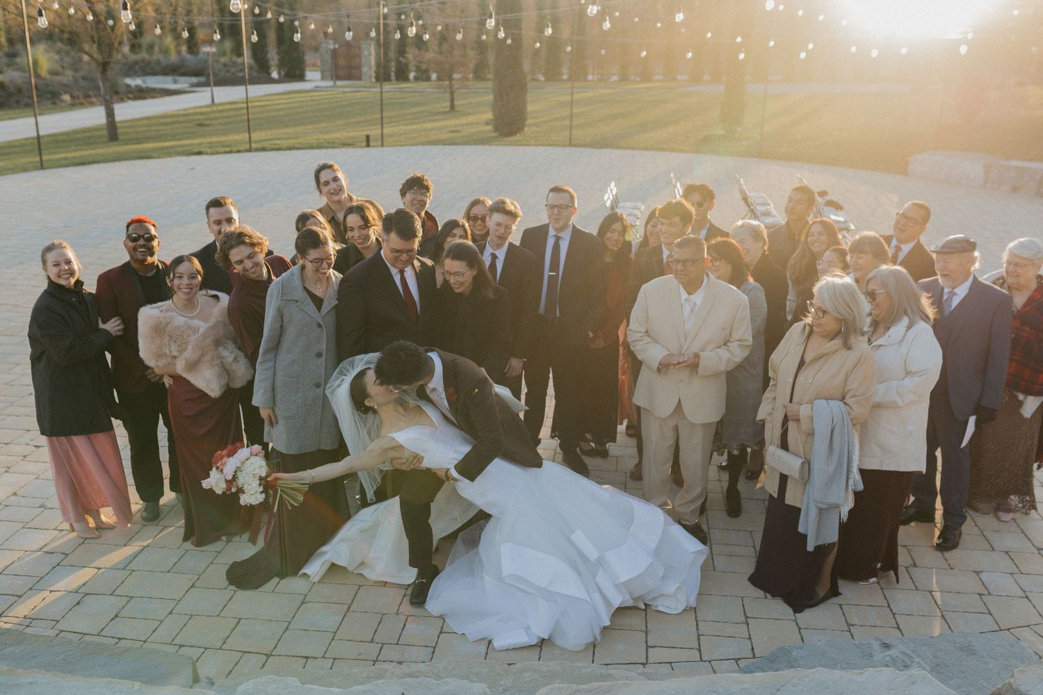 Couple wedding luxury Tuscany wedding Spadaforte venue elopement destination sunset light golden hour ceremony