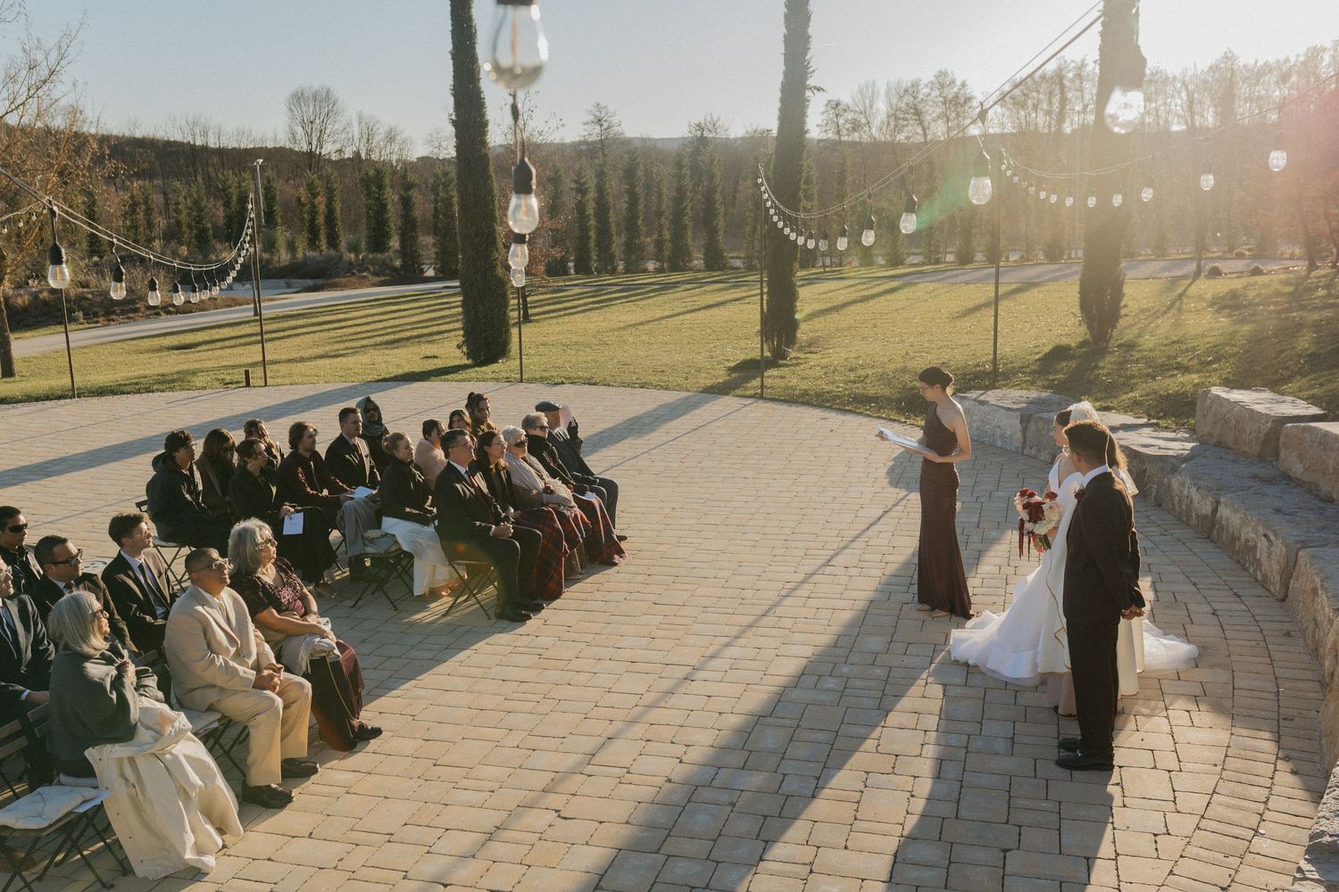 Couple wedding luxury Tuscany wedding Spadaforte venue elopement destination sunset light golden hour ceremony