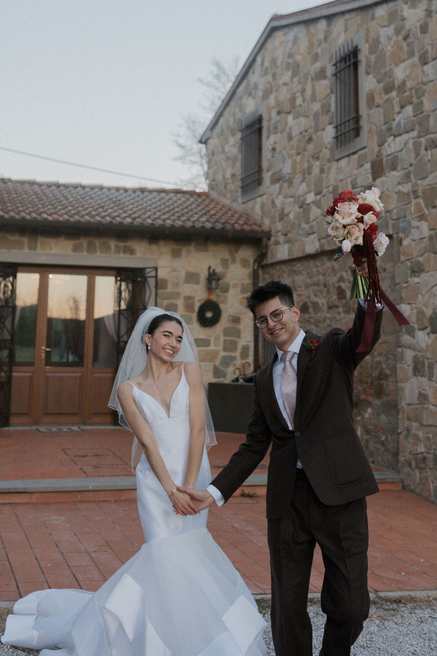 Couple wedding luxury Tuscany