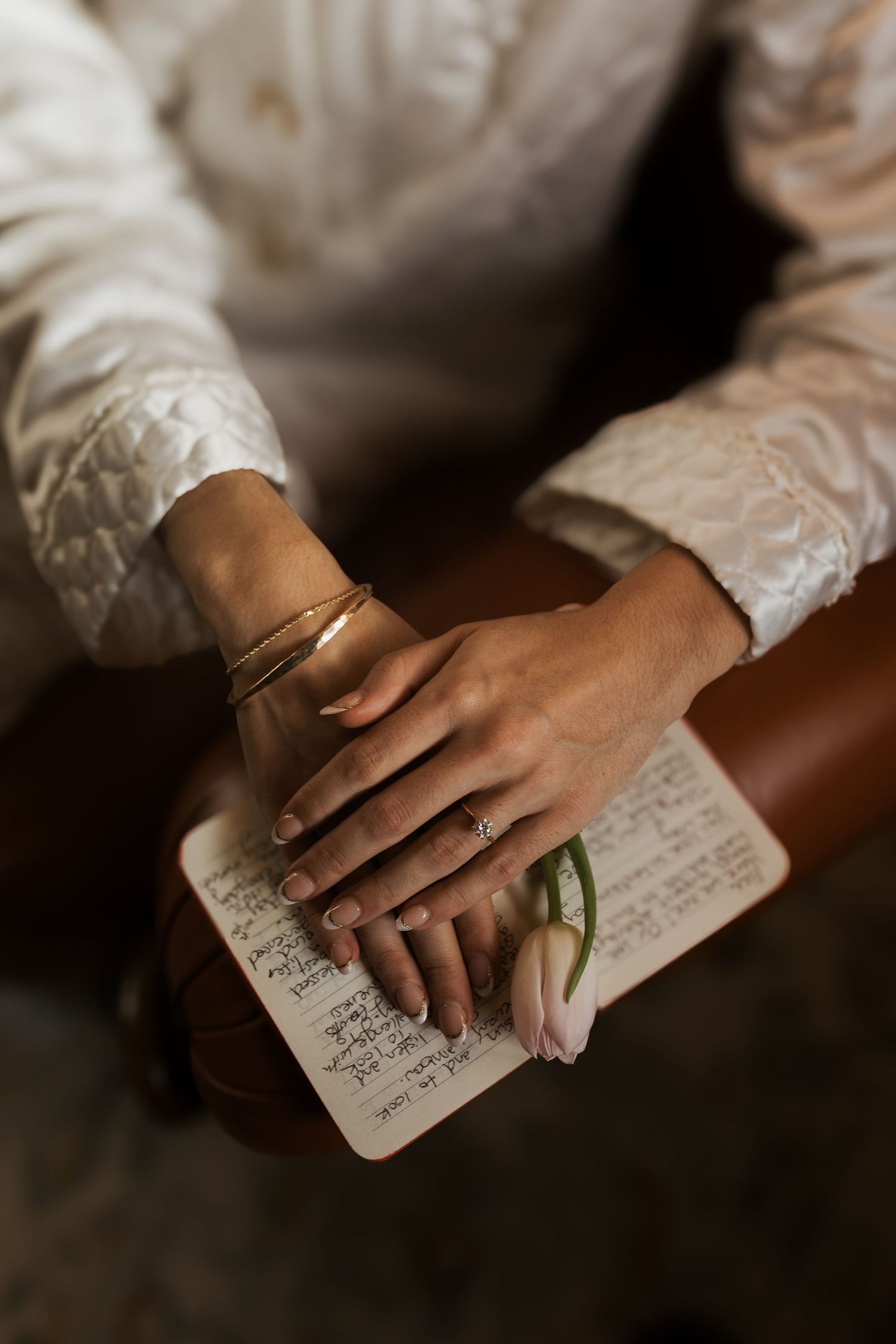 wedding luxury Tuscany wedding Spadaforte venue elopement destination getting ready bride dress hands rings