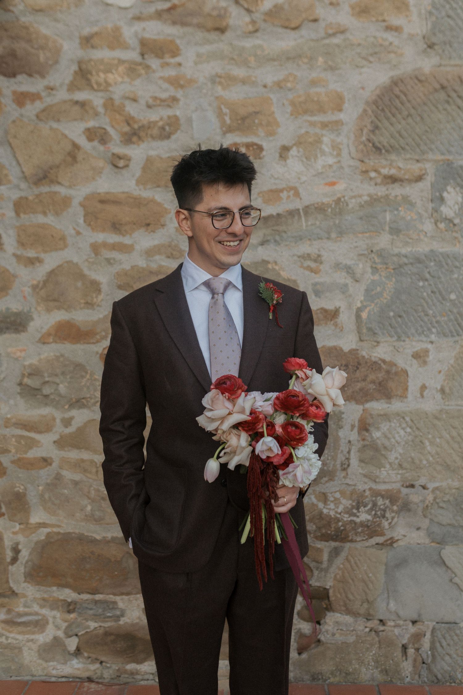 Couple wedding luxury Tuscany wedding Spadaforte venue elopement destination
