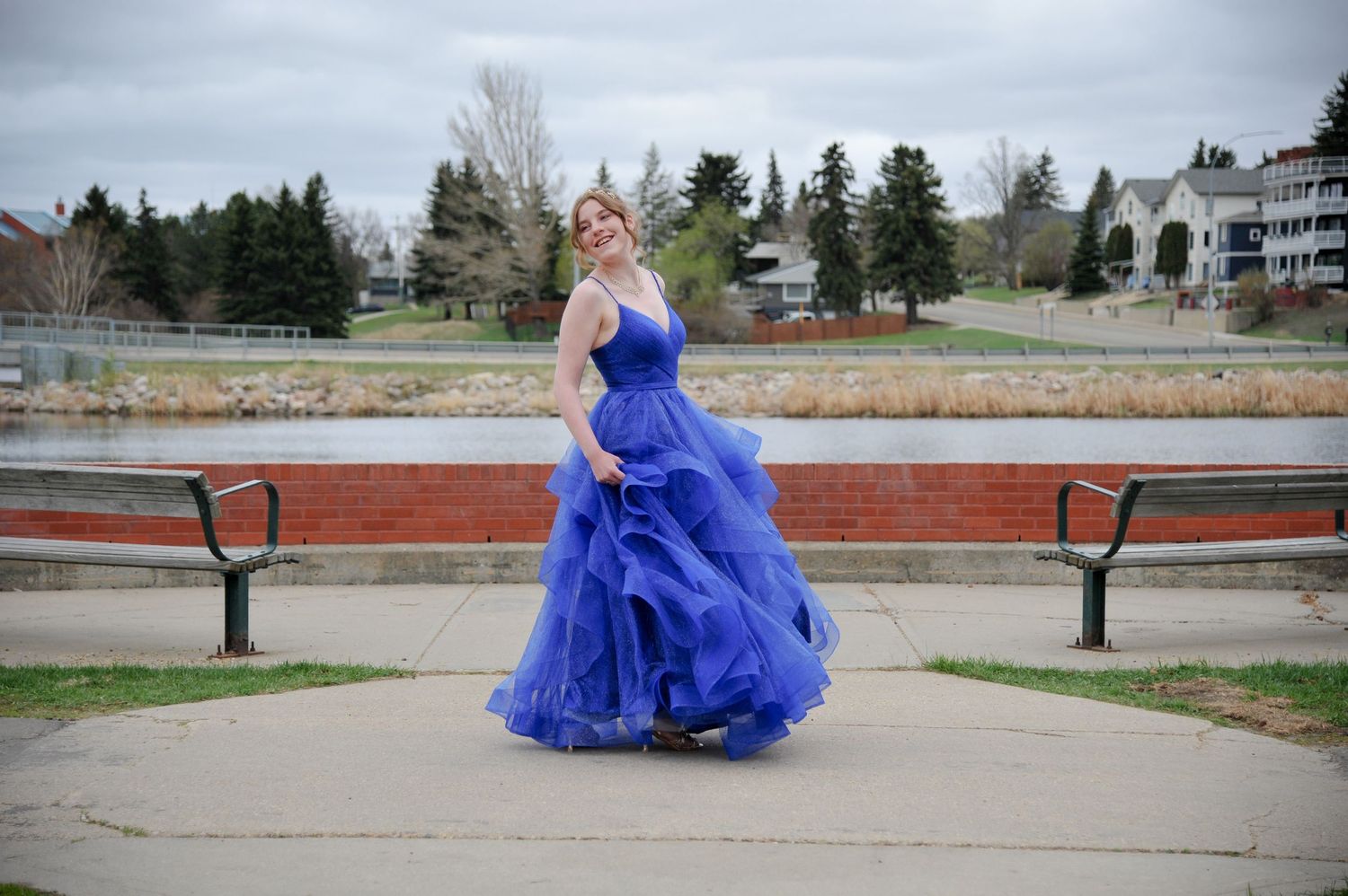 Laura Smiley Photography Lifestyle Graduation Camrose