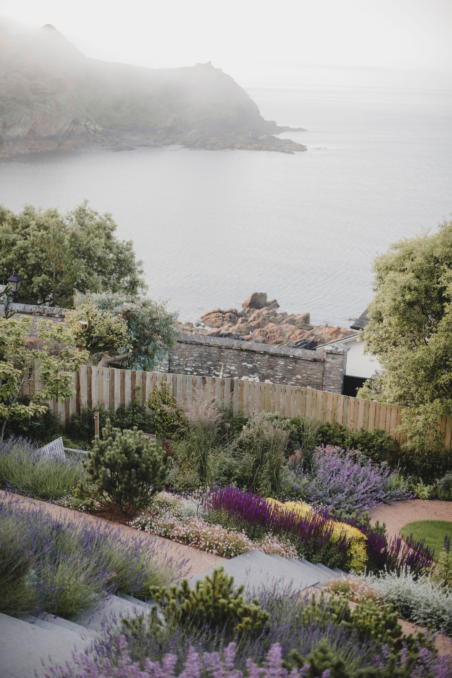 Garden Landscape Photography - Darren Hawkes Garden Design