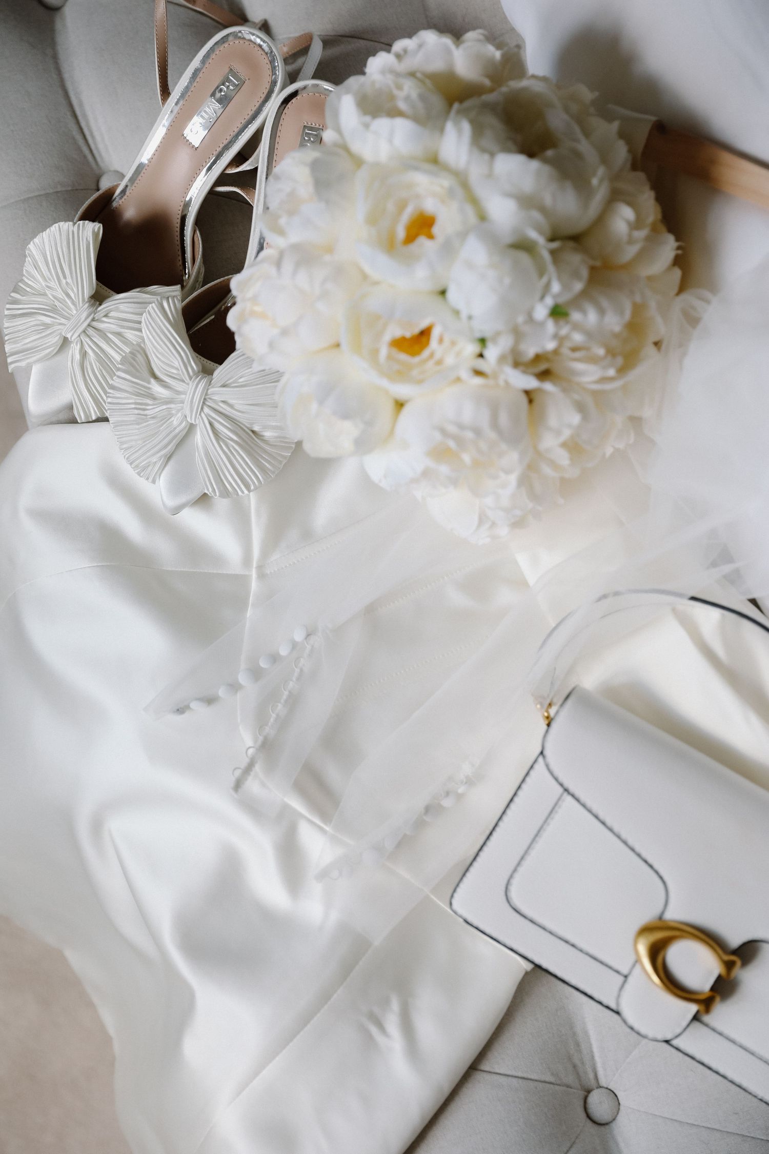 ALILOPHOTO Ali Lomas Derbyshire Photographer Editorial Wedding Photography