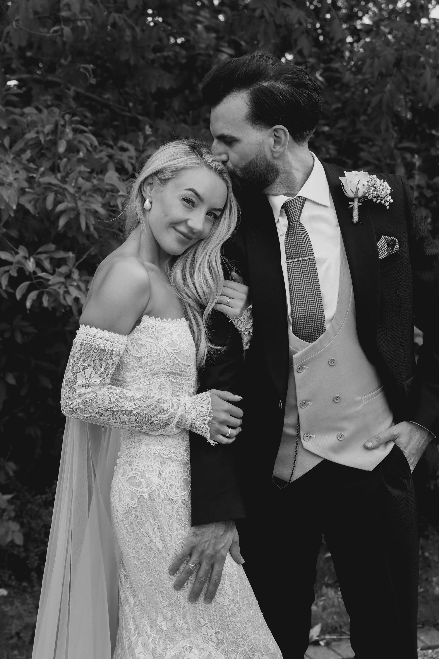 Editorial Wedding Photographer
Derbyshire Wedding Photography
Nottingham Wedding Photography
London Elopement Photographer