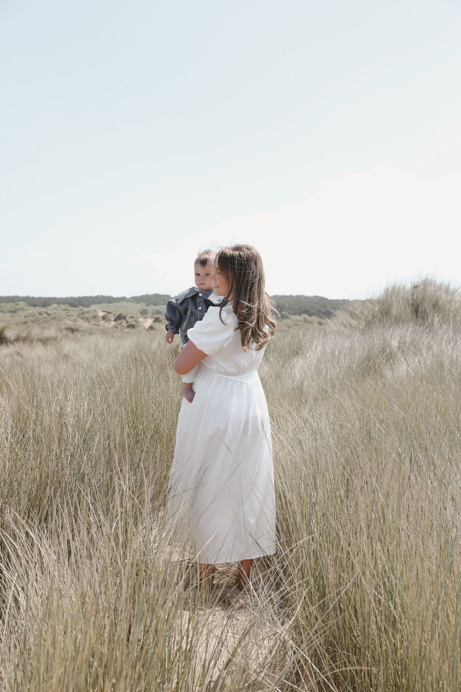 ALILOPHOTO
Derbyshire based photographer
Family photo session
Family photographer
Family photography