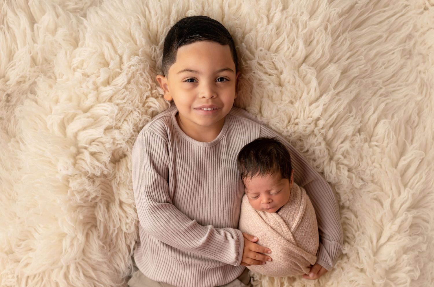 Connecticut Maternity Photographer, Rhode Island Photographer, Boston Maternity, NYC Maternity, NJ Maternity Photography CT maternity photo