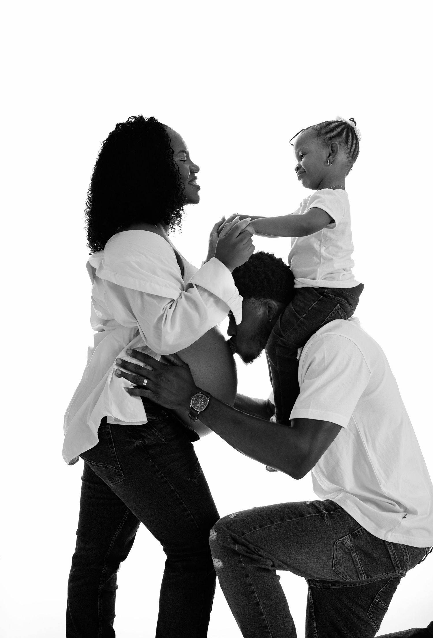 Connecticut Maternity Photographer, Rhode Island Photographer, NYC Maternity, Boston maternity Photography CT black and white maternity MA