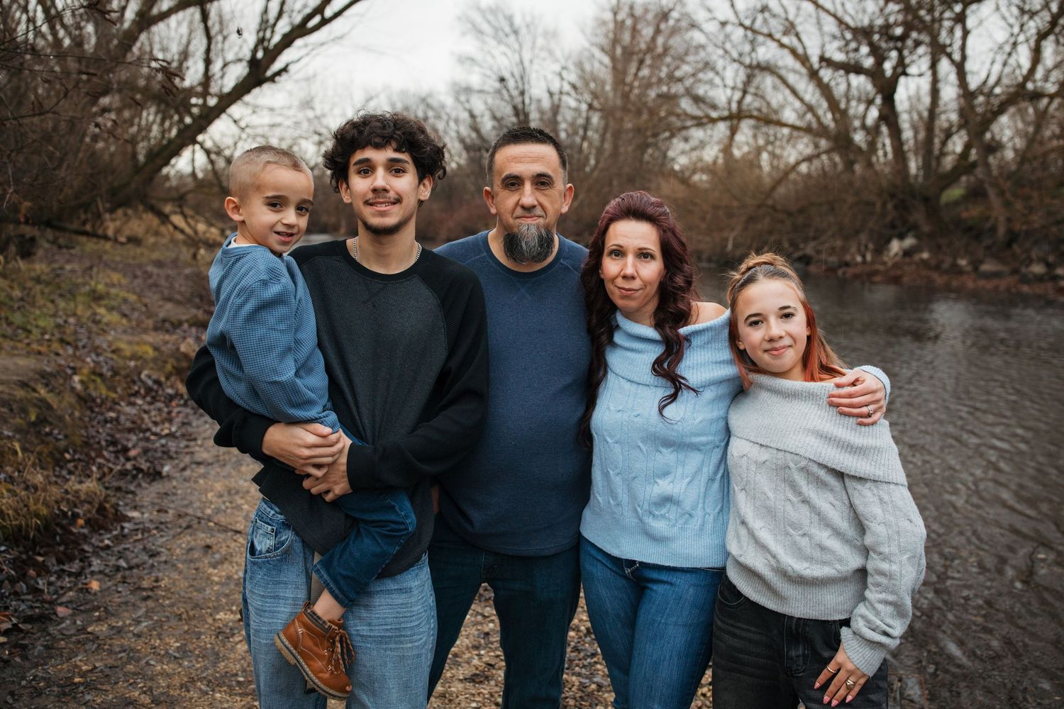 Relaxed family portrait near the Boise River in Eagle Idaho during a lifestyle family photography session