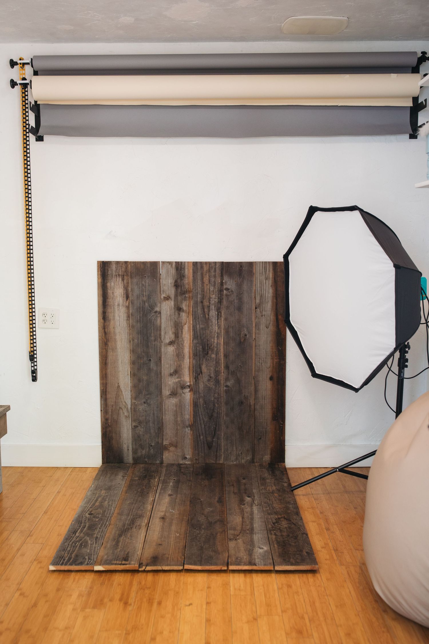 Photography backdrop and lighting setup inside the Sara Elizabeth Photography studio in Nampa.