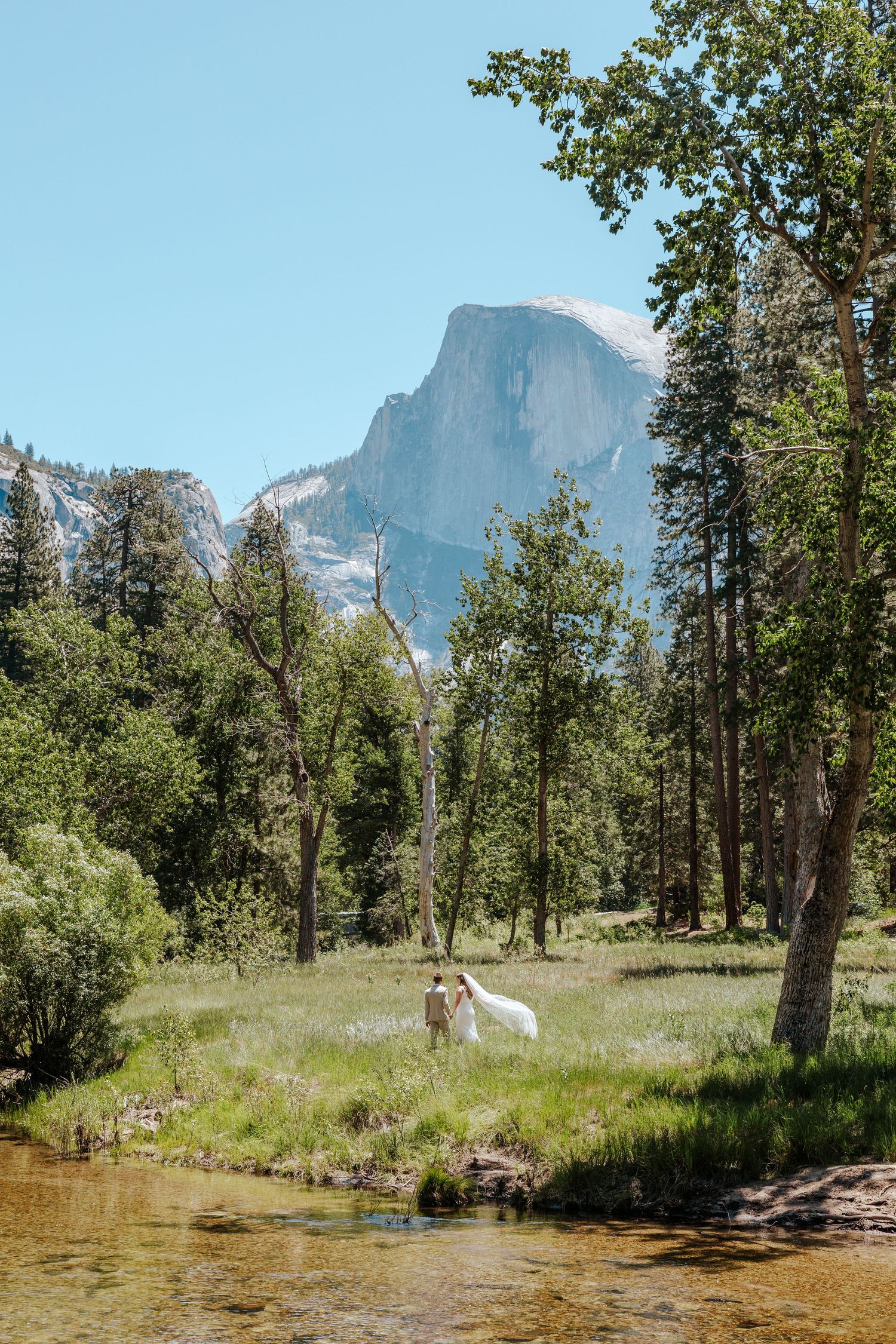 authentic yosemite national park elopement photographer