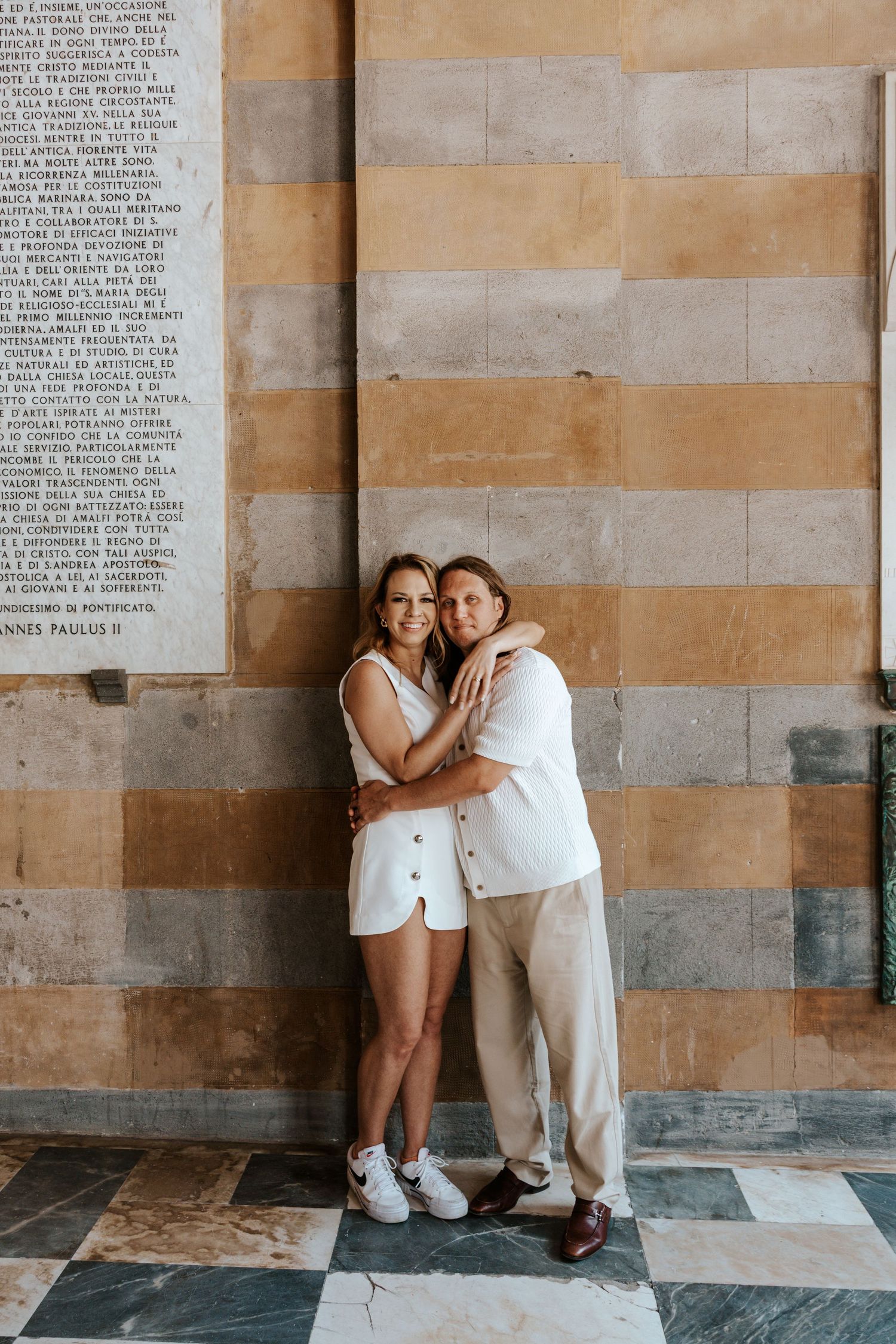 candid amalfi elopement photographer