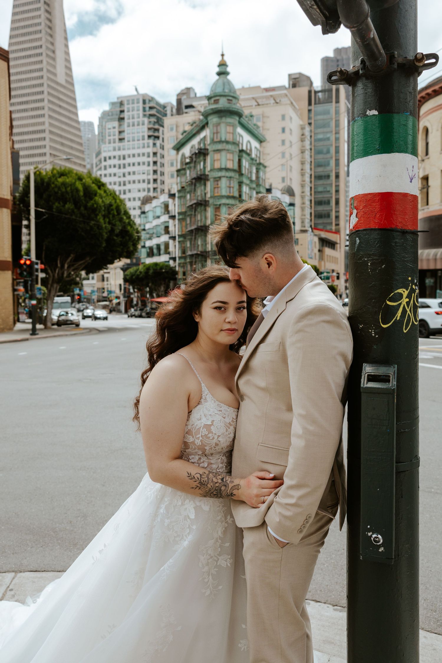 Couple eloping in north beach, san francisco