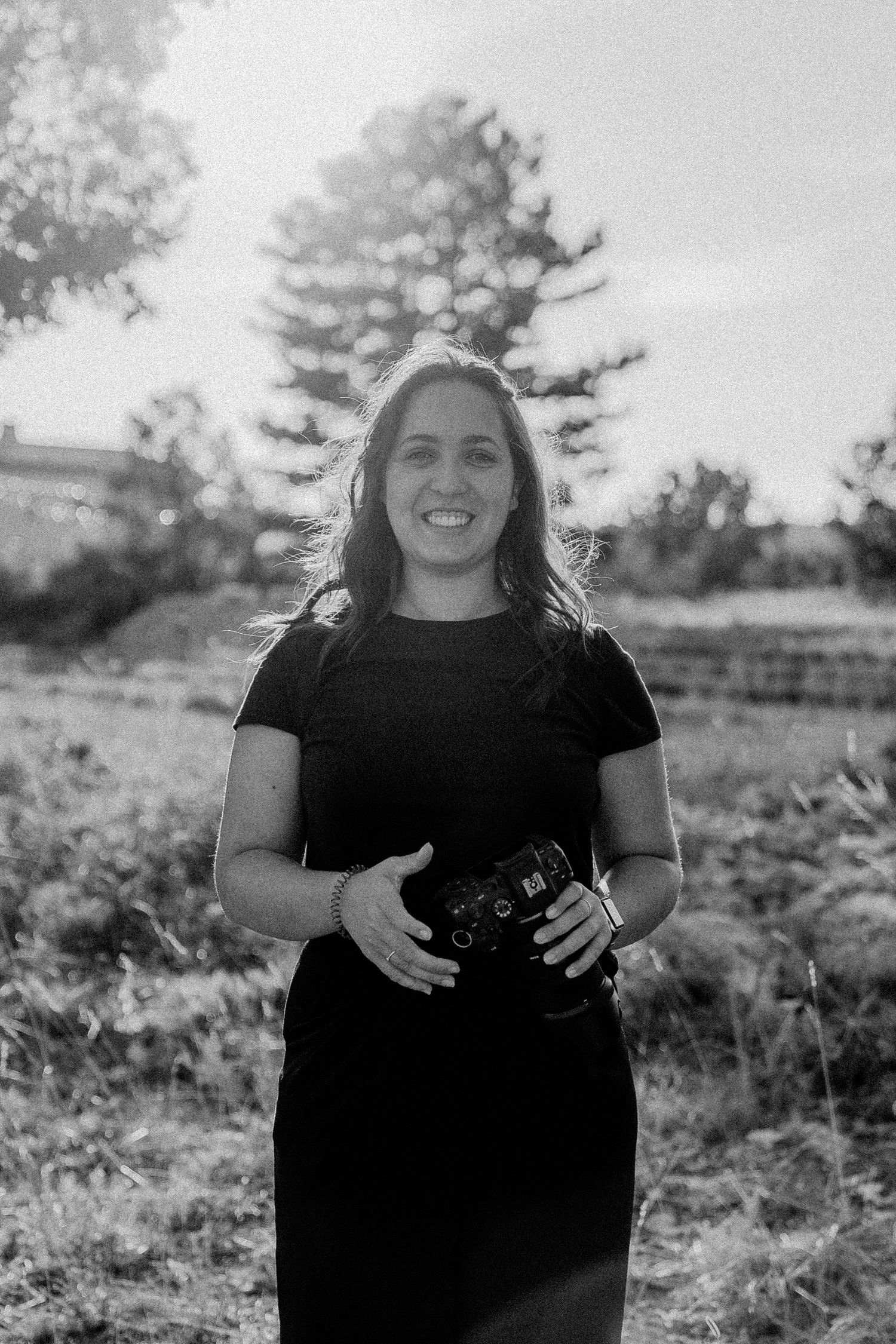 Portrait de moi-même prise par une collègue photographe lors d'un mariage en Haute Provence.
