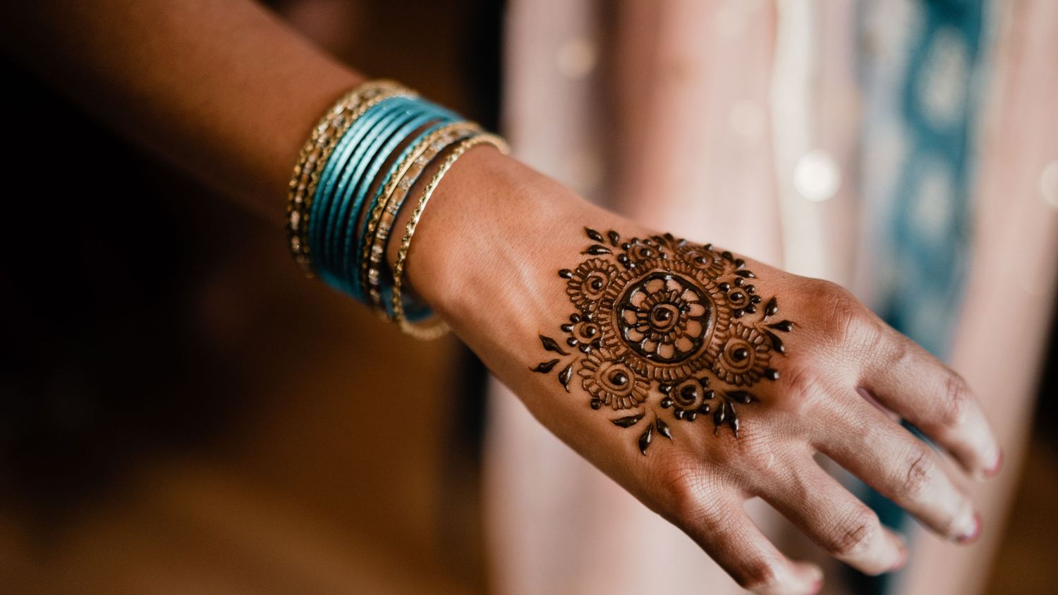 Destination Hindu wedding, Mehndi or Mehendi photos with David Jesse Photo, Wedding Photographer