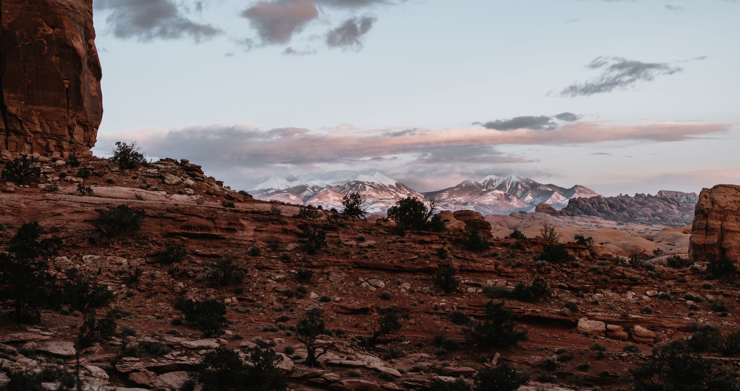 Elopement couple in the mountains