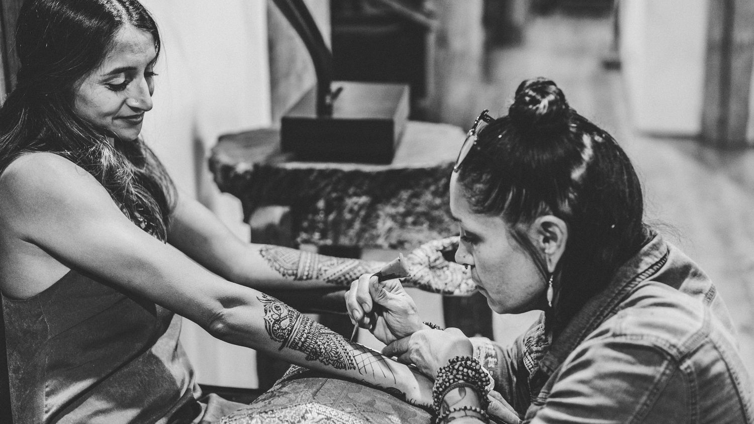 Destination Hindu wedding, Mehndi or Mehendi photos with David Jesse Photo, Wedding Photographer