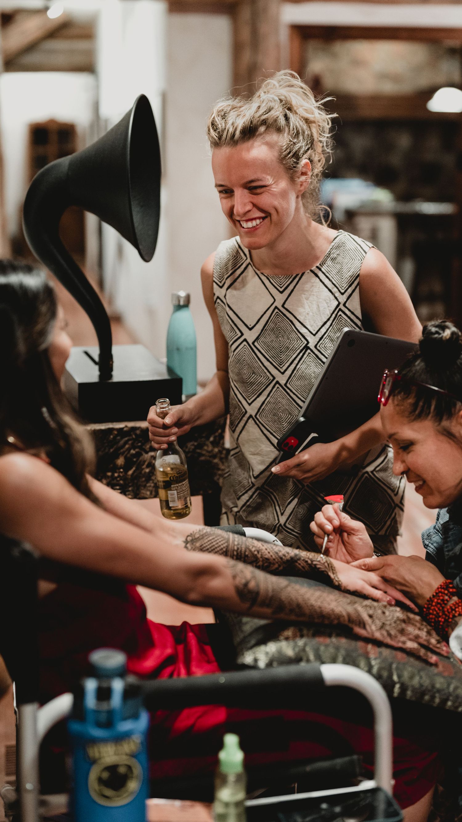 Destination Hindu wedding, Mehndi or Mehendi photos with David Jesse Photo, Wedding Photographer