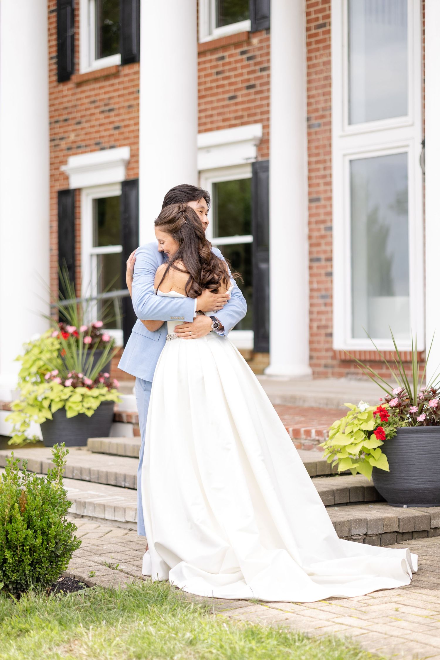 Timeless wedding portraits outside The Estate at Sunset Farm near Dayton, Ohio.