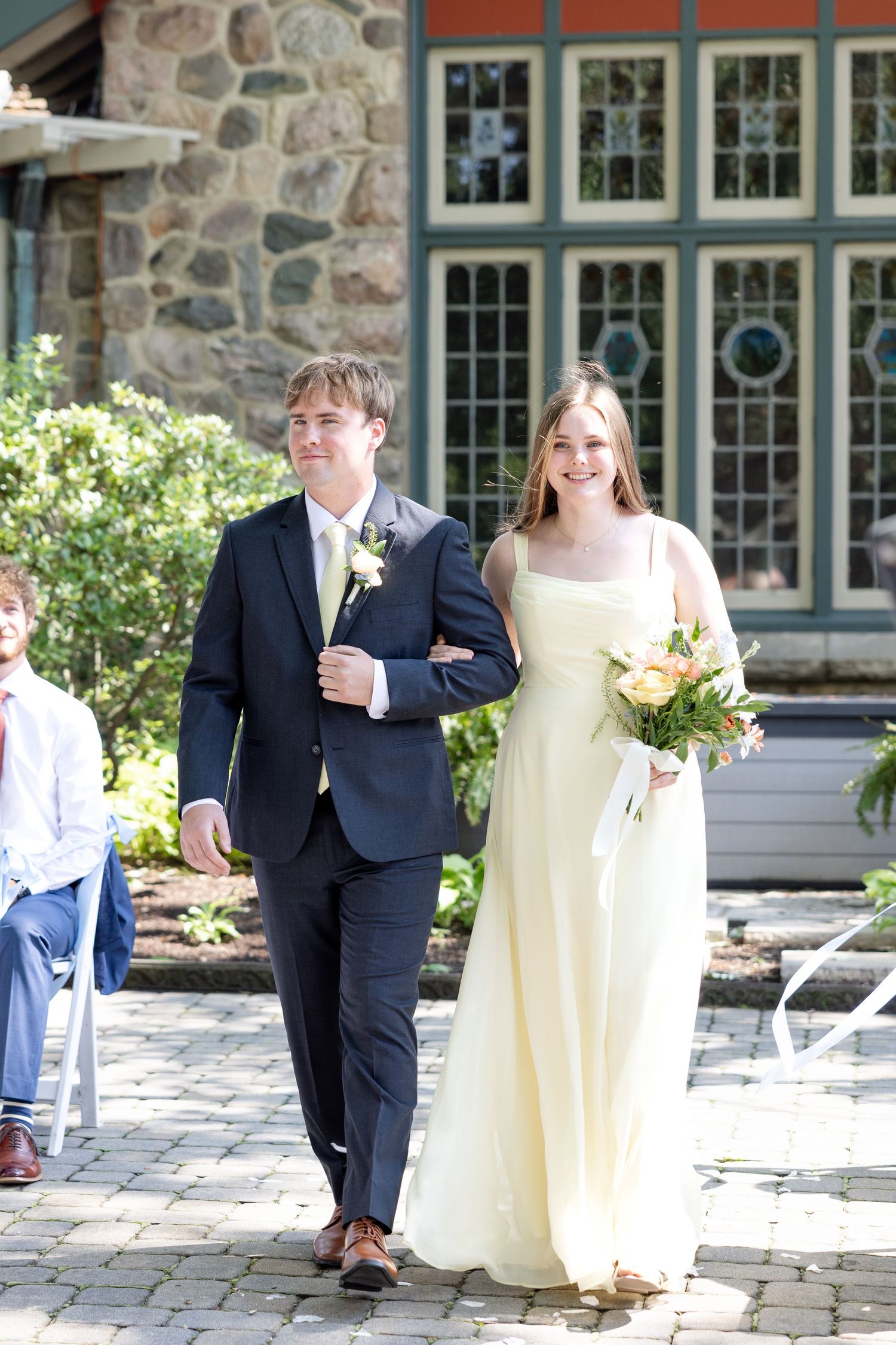 Timeless wedding inspiration at The Beverly Mansion featuring romantic portraits, elegant details, and a joyful celebration in Marengo, Ohio