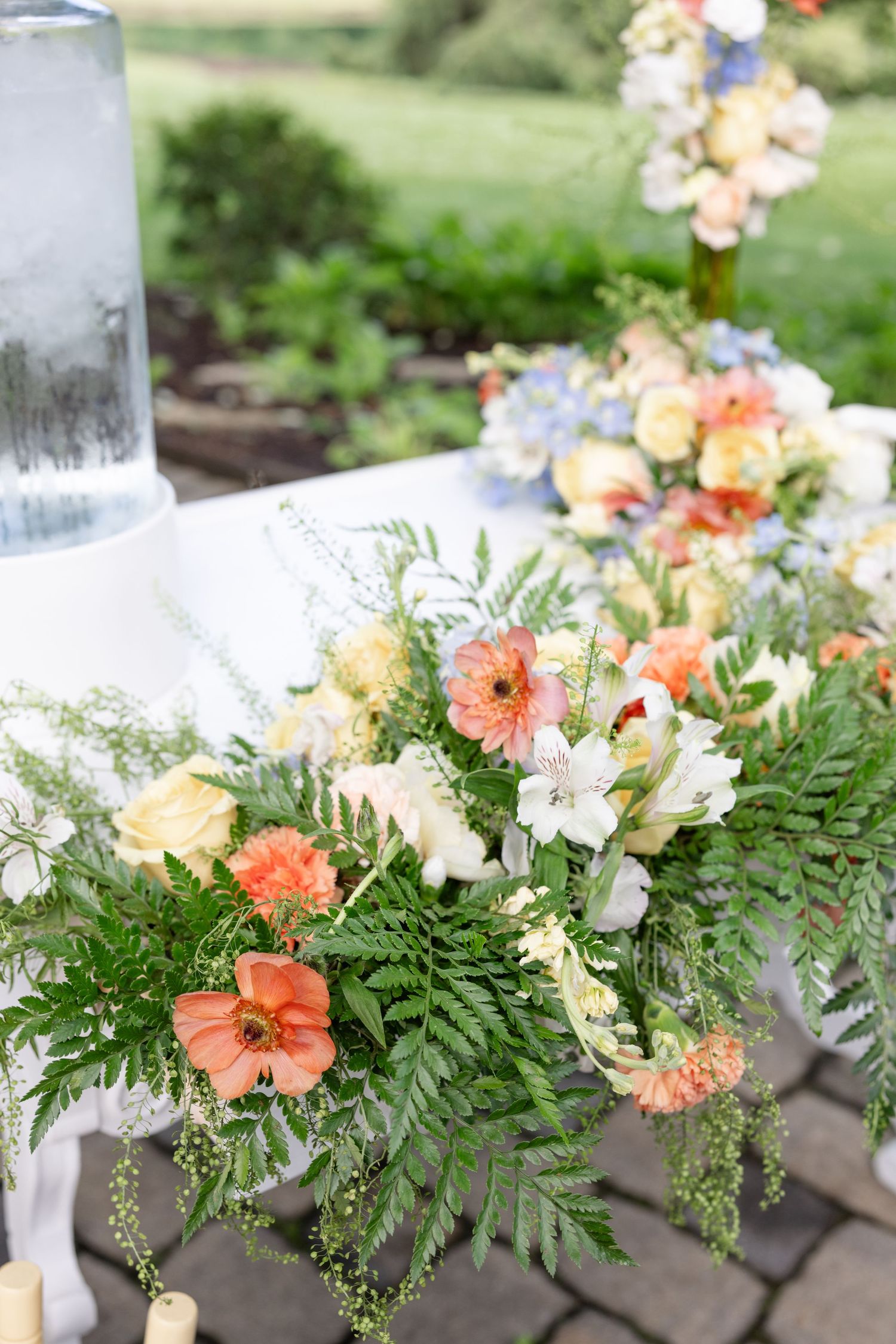 Elegant summer wedding at The Beverly Mansion in Marengo, Ohio captured by Dayton wedding photographers Julia & Sean Photography.