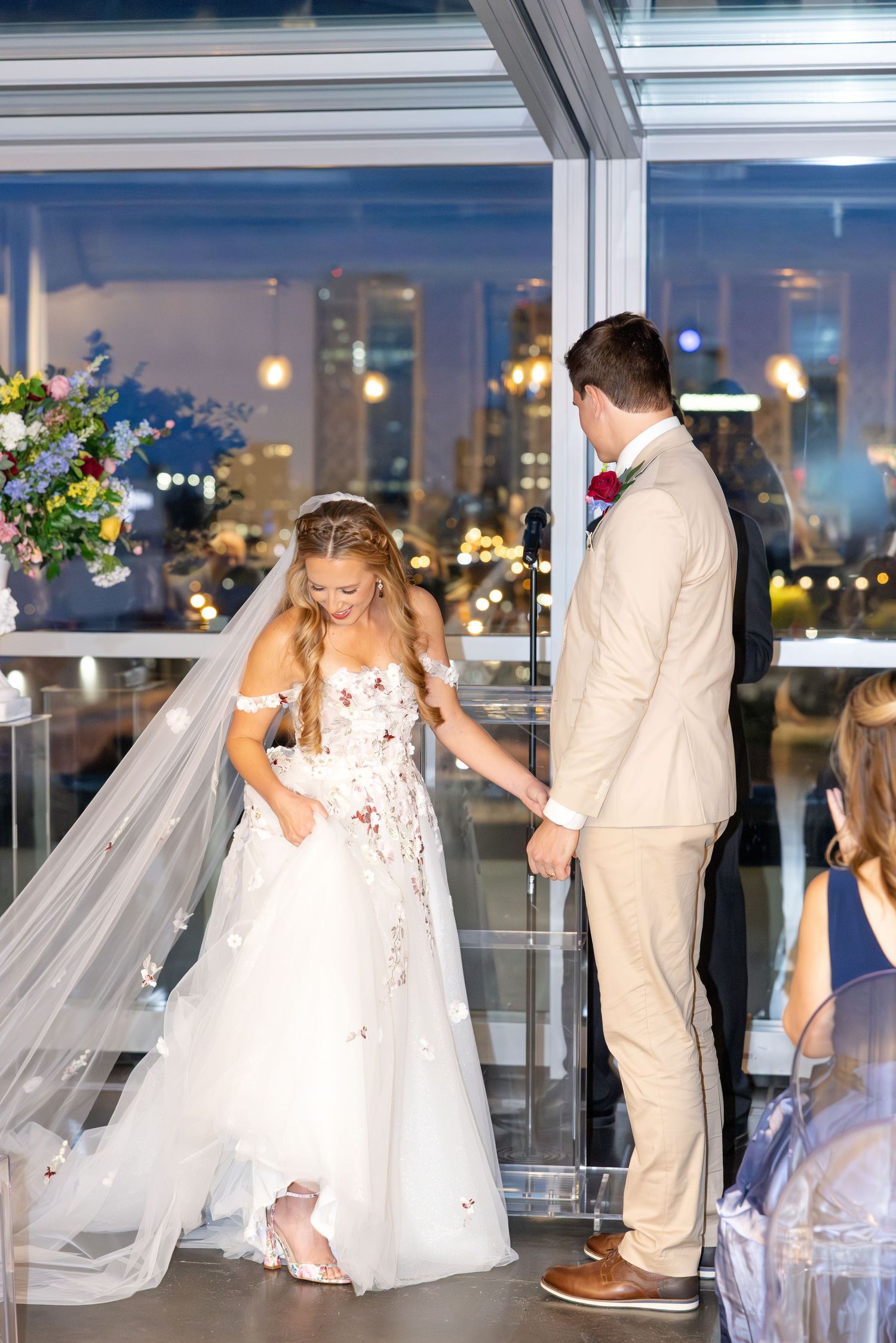 Timeless rooftop wedding at Revery in Columbus by Julia and Sean Photography, serving Dayton, Columbus & Cincinnati.
