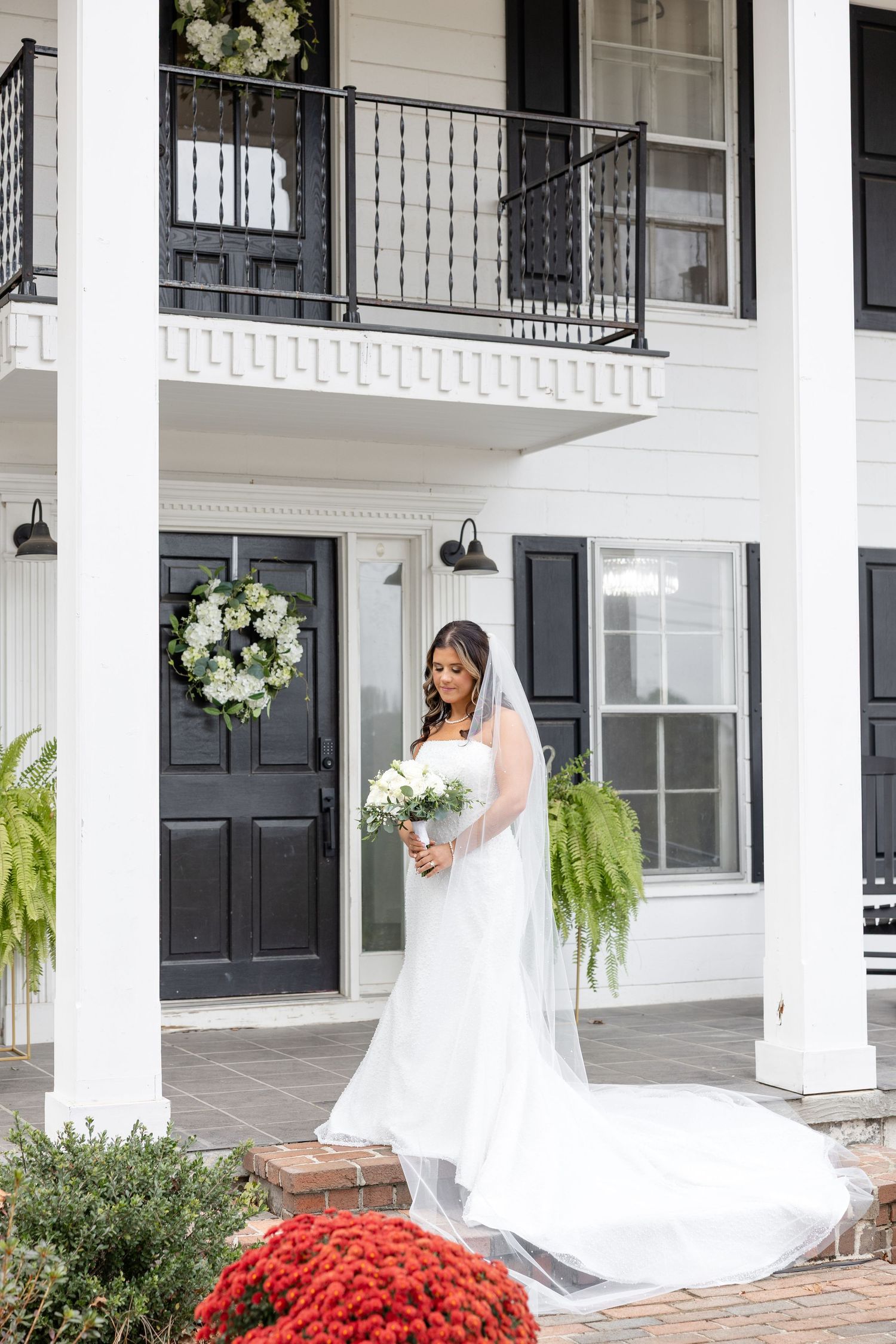 Elegant wedding at The Upton House in Guntersville, Alabama featuring a joyful bride and groom and timeless southern elegance.
