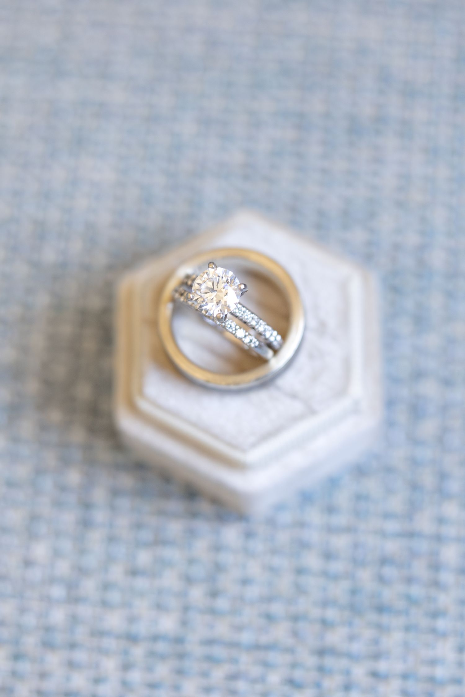 Light and airy wedding photography by Julia and Sean Photography, husband-and-wife photographers serving joyful brides in Dayton, Cincinnati