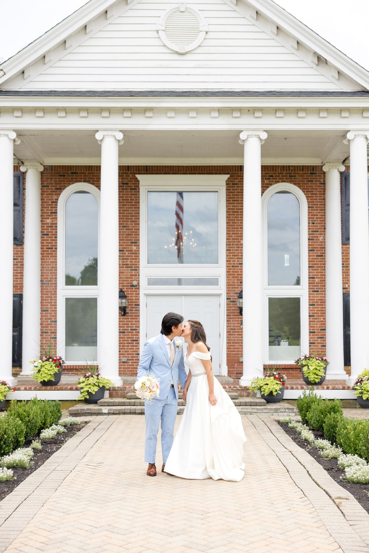 Bride and groom portraits at The Estate at Sunset Farm in Bellbrook, Ohio.