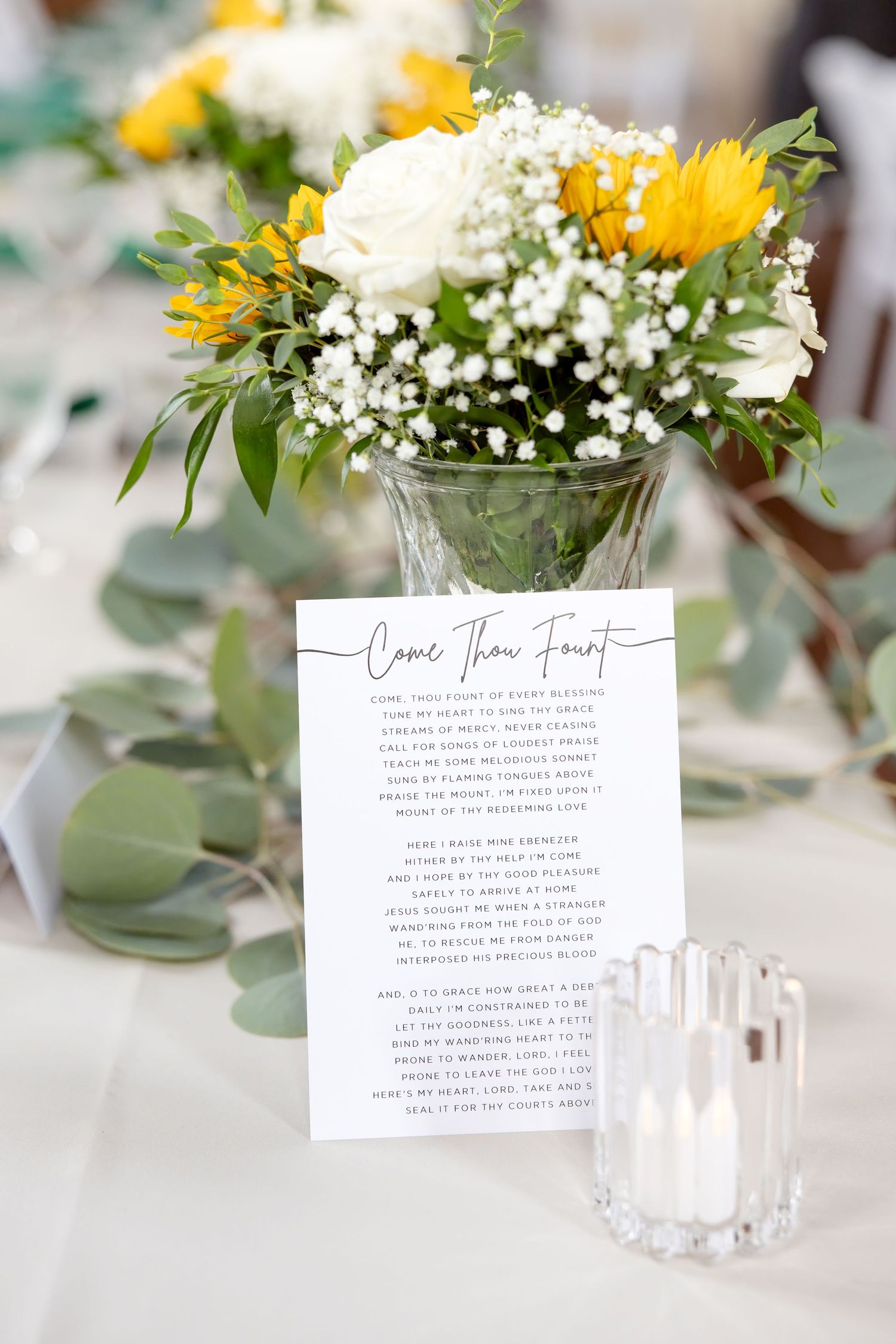 Joyful summer wedding at The Bicentennial Barn in Dayton, Ohio, photographed by Dayton wedding photographers Julia and Sean Photography.
