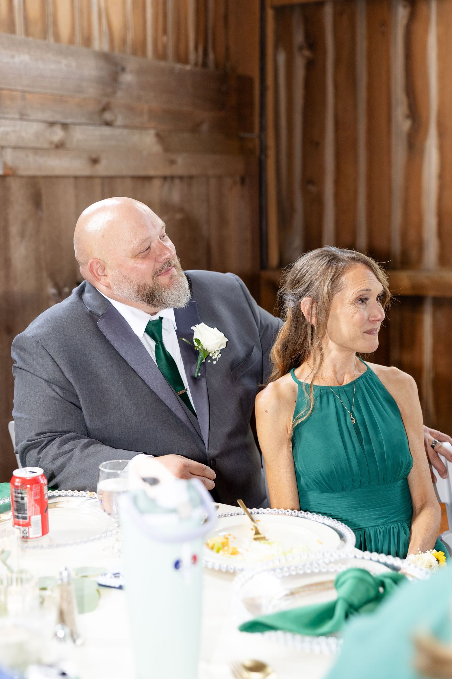 Joyful summer wedding at The Bicentennial Barn in Dayton, Ohio, photographed by Dayton wedding photographers Julia and Sean Photography.