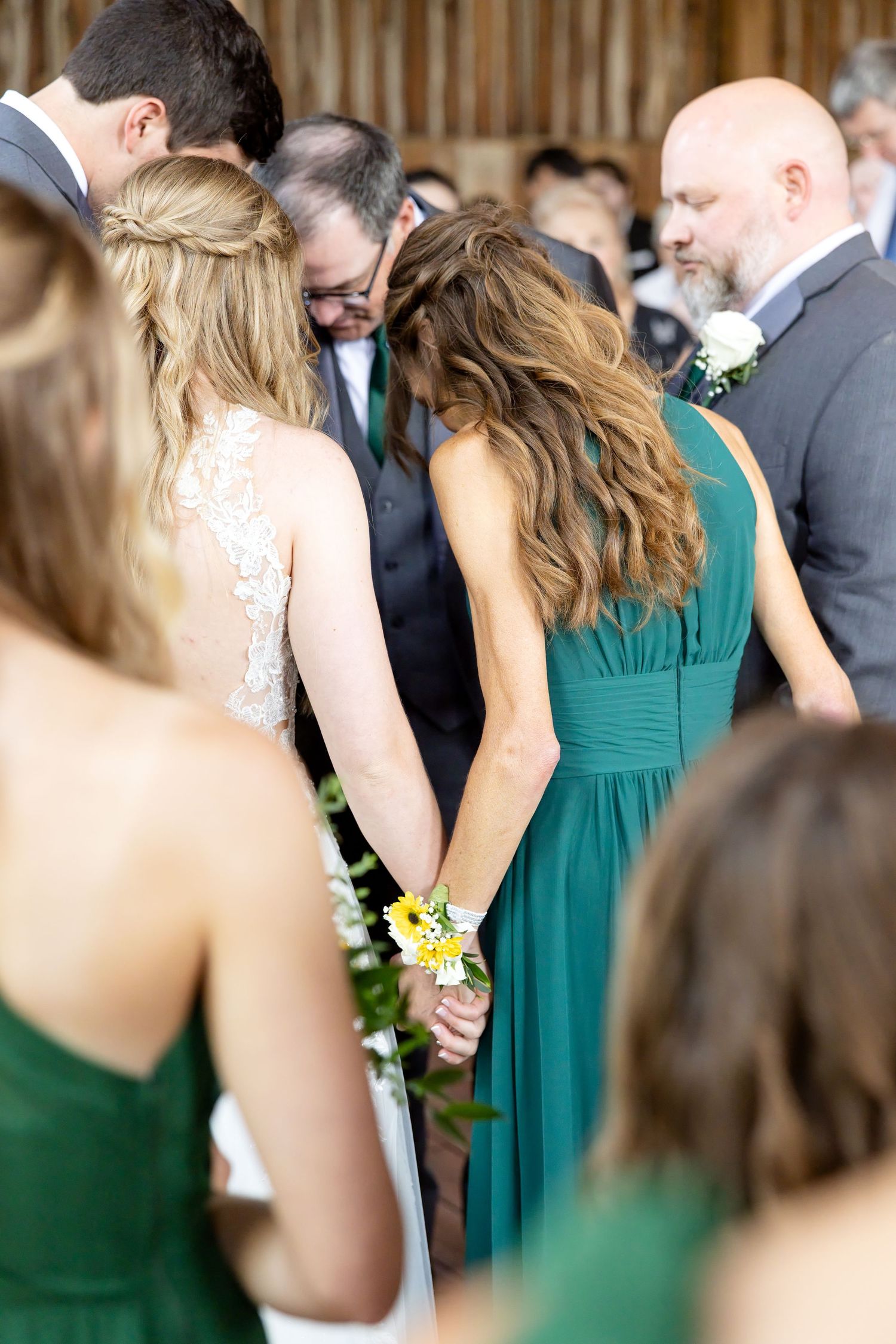 Timeless wedding photography at The Bicentennial Barn in Dayton, Ohio, featuring a joyful Cedarville University couple on their wedding day.