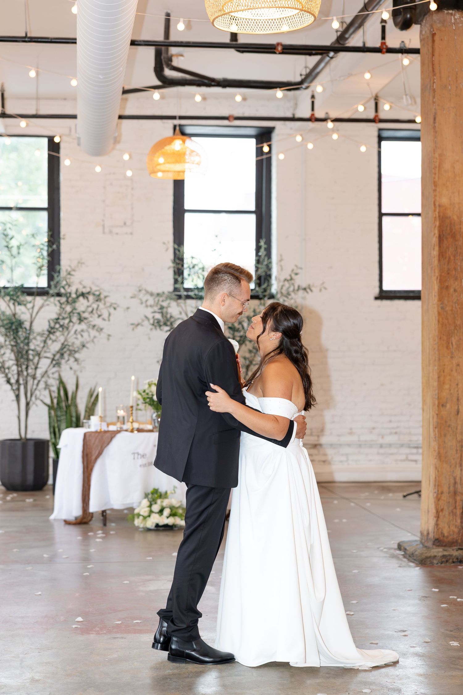 Wedding reception at Flat 51 in downtown Columbus, Ohio, featuring elegant reception details, heartfelt moments, and joyful celebration.