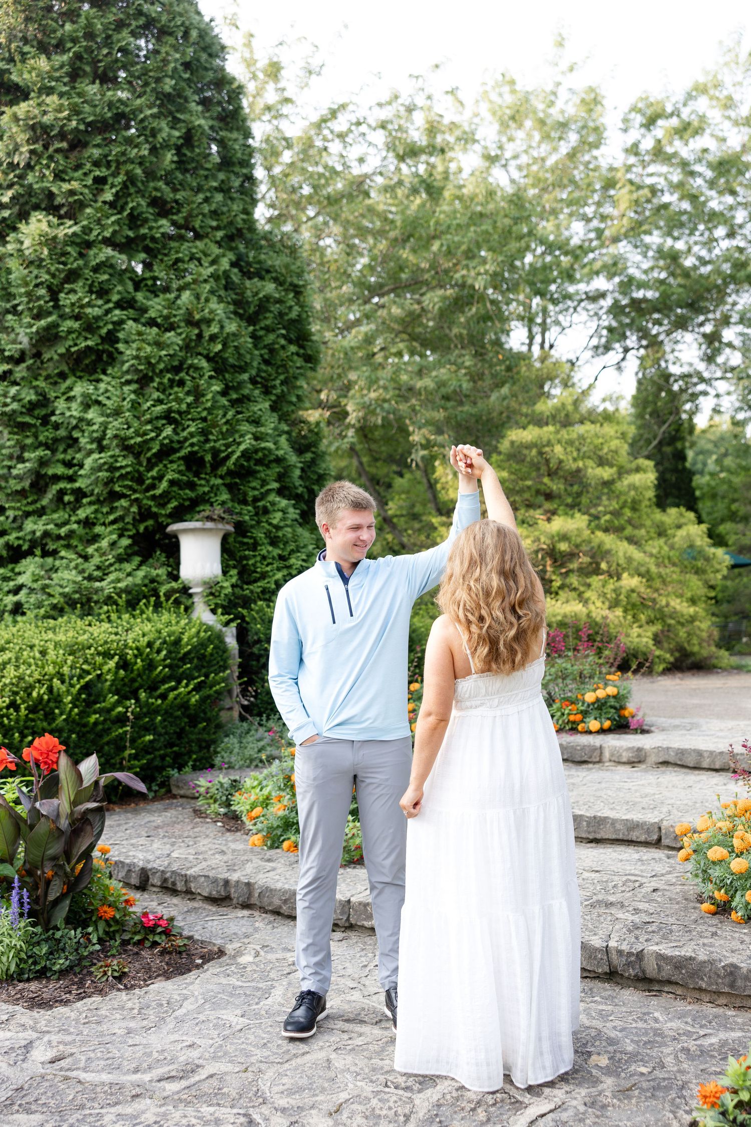 Engagement portraits at Wegerzyn Gardens engagement session, Dayton, Ohio captured by Ohio wedding photographers Julia and Sean Photography
