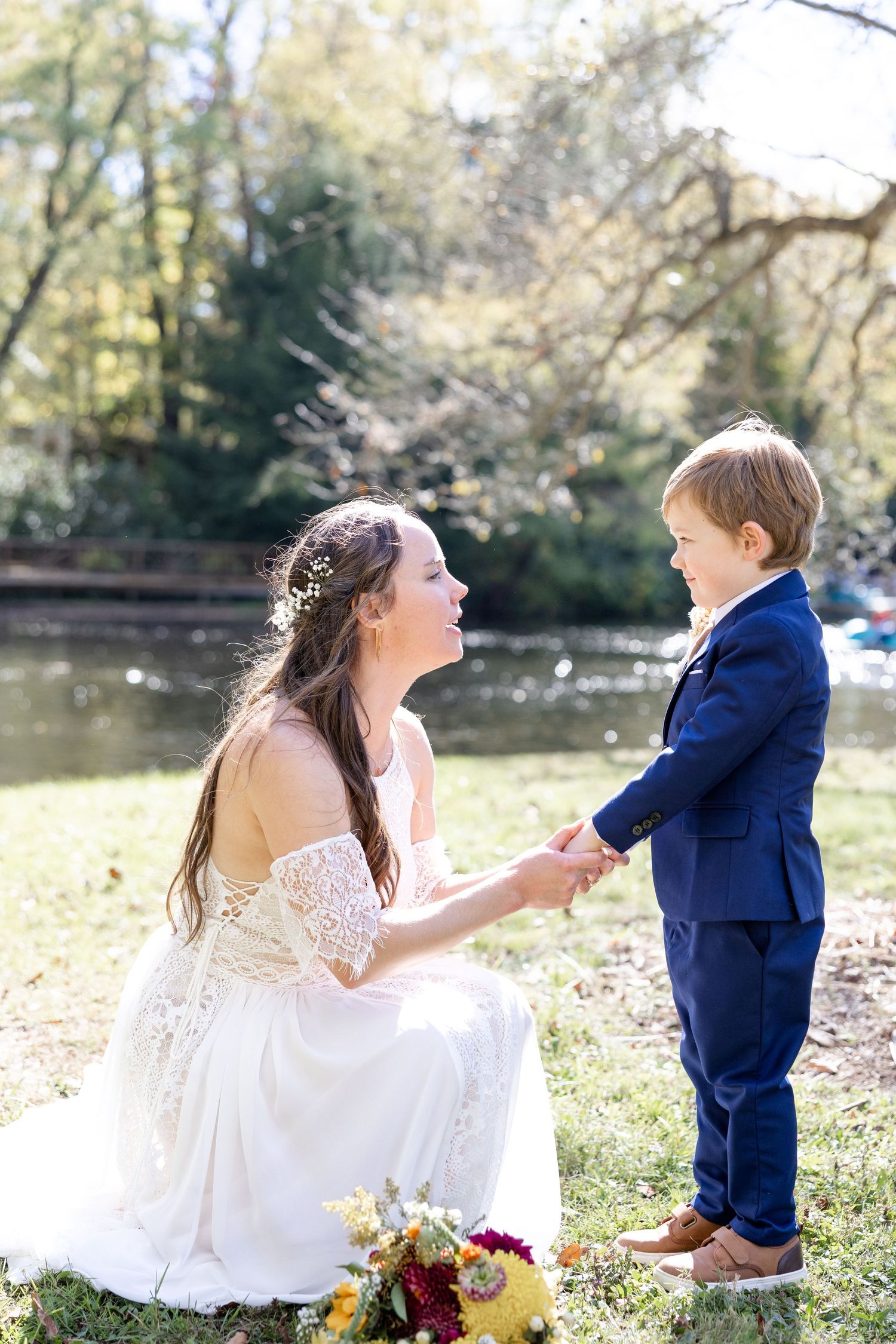 Light, airy wedding photography in Cleveland, Ohio. Ohio Wedding Photographers - Julia and Sean Photography, timeless, joyful wedding photos