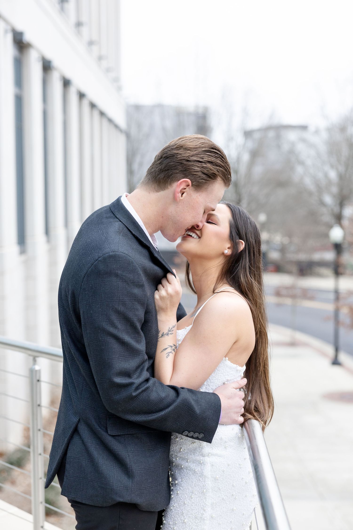 Huntsville engagement photographer | Julia & Sean Photography | Light and airy wedding photography capturing joyful, timeless moments.