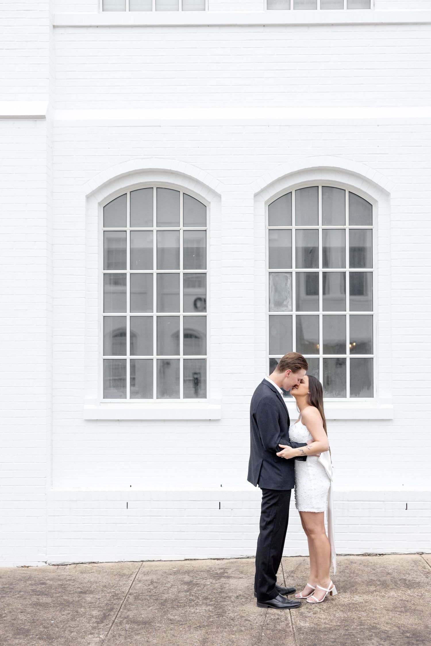 Huntsville engagement photographer | Julia & Sean Photography | Light and airy wedding photography capturing joyful, timeless moments.